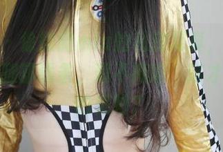 美媛馆 – 徐微微mia的私房写真，裸足状态下的腿部线条，瑕不掩瑜，这才叫真实的美吧？
