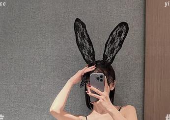 微密圈 – 脸红Dearie的连体油亮黑丝写真，像在脑海里蹭了一头黑丝霓裳!