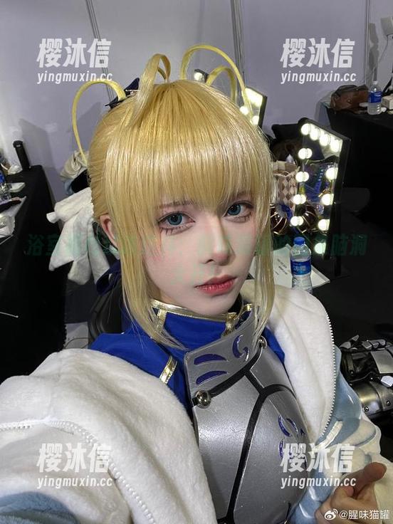 浴室福利就该这样：腥味猫罐的图集脑洞大开！