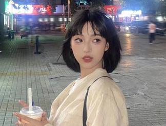 双人谁更能搭？舞小喵+我的‘尴尬’=一张原图的胜利