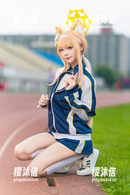 艾西Aiwest 艾西Aiwest的写真集,白圣女与罪恶的微妙平衡。