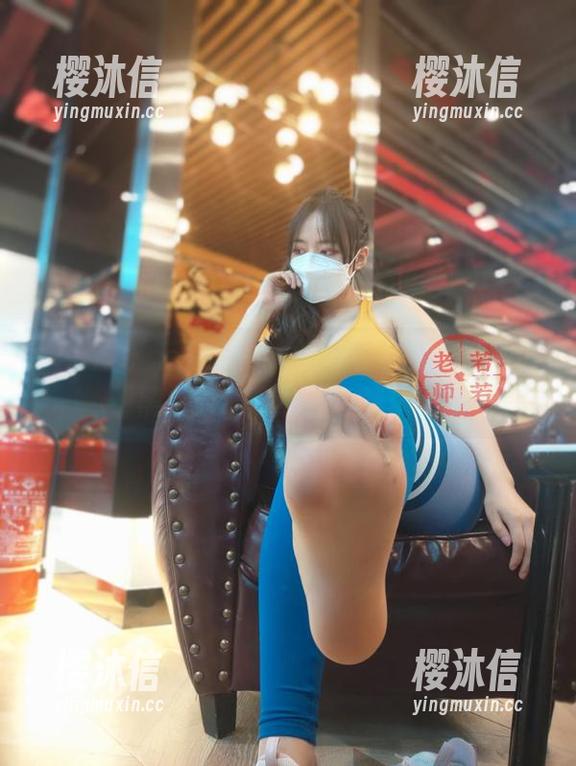 微密圈 - 若若老师的作品里没有圣光，但黑白的深邃总是让我思考