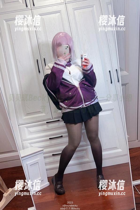 贝贝琪Becky 贝贝琪Becky的镂空写真集——分享小细节,超有趣的奇遇!