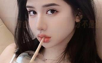 微密圈 – 看！阿色护士最新照片，才不是你想的那种注射啊！