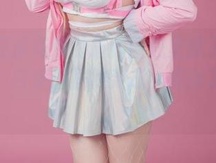 听说麻花麻花酱的最新图包里藏了不少晋级神器，白摩烟居然变成小魔女了？我去！